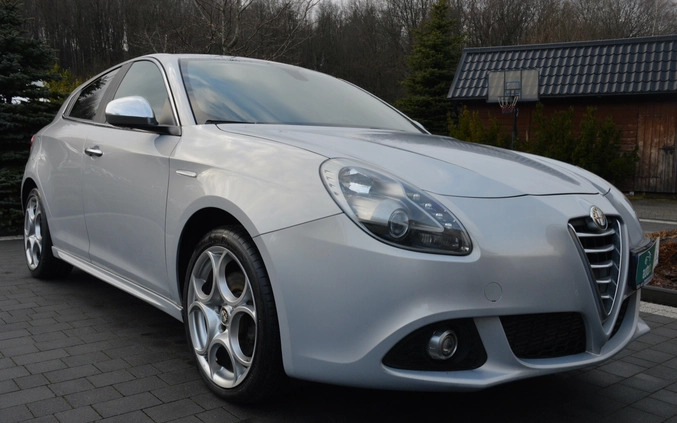 Alfa Romeo Giulietta cena 31900 przebieg: 234321, rok produkcji 2015 z Radzyń Podlaski małe 781